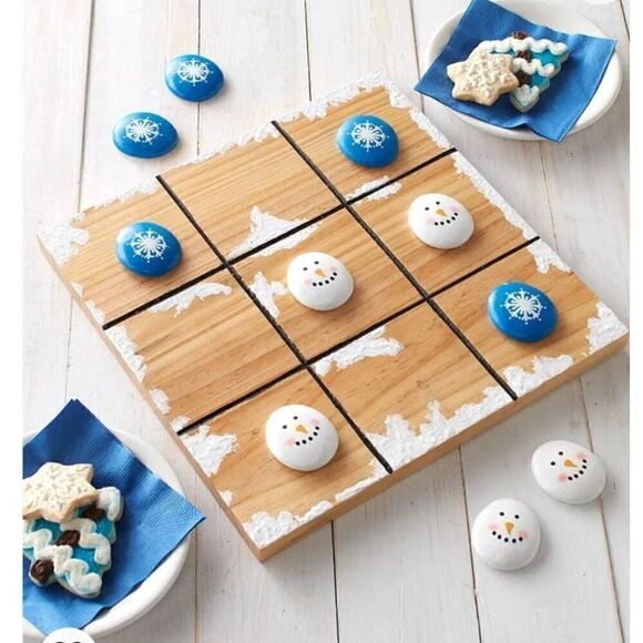 Tic-Tac-Toe with Christmas Pieces - Snowman/Snowflake Christmas Board Game - - Picture 1 of 4